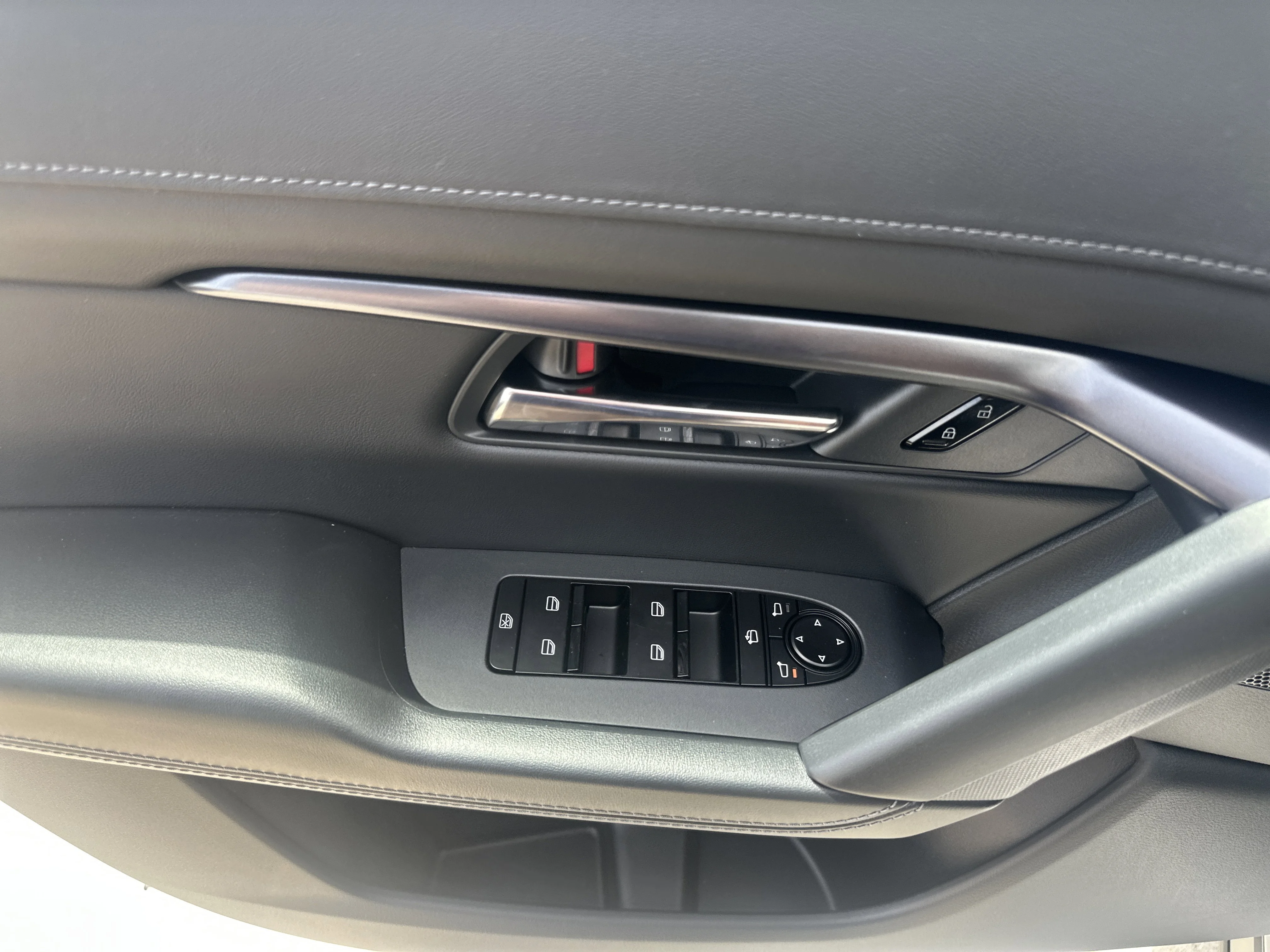 New 2026 Rhodium White Metallic Mazda 2.5 S Preferred AWD image 8