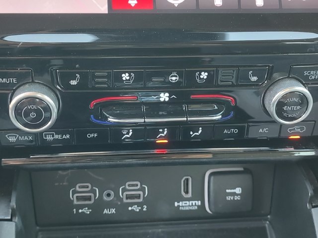 Used 2023 White Jeep Summit image 33