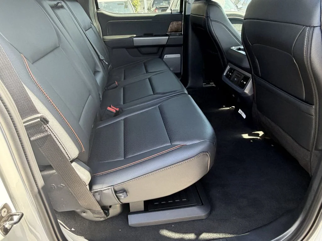 New 2026 Star White Metallic Tri-Coat Ford F-250® Lariat® image 17