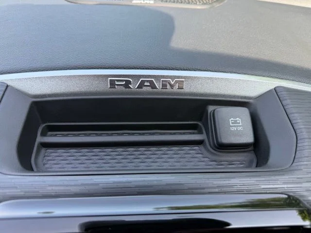 Used 2023 Silver Ram Laramie image 26