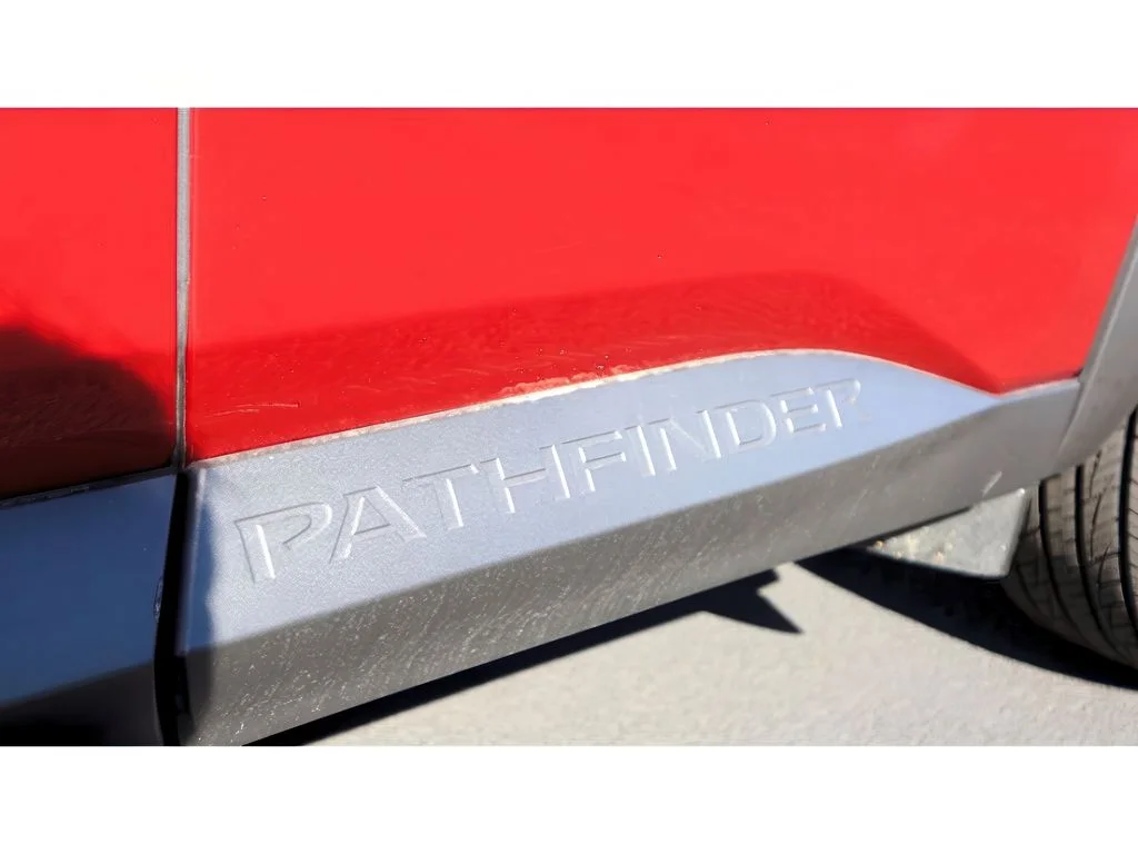 2025 Nissan Pathfinder SL - Photo 26