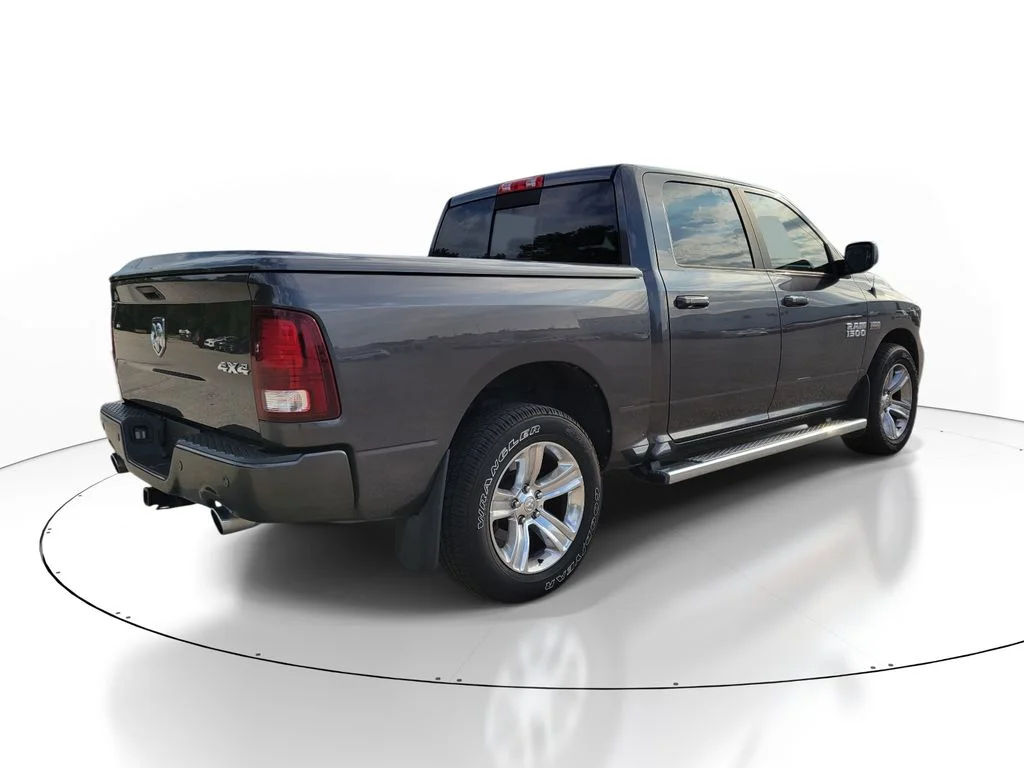 Used 2017 Gray Ram Sport image 4