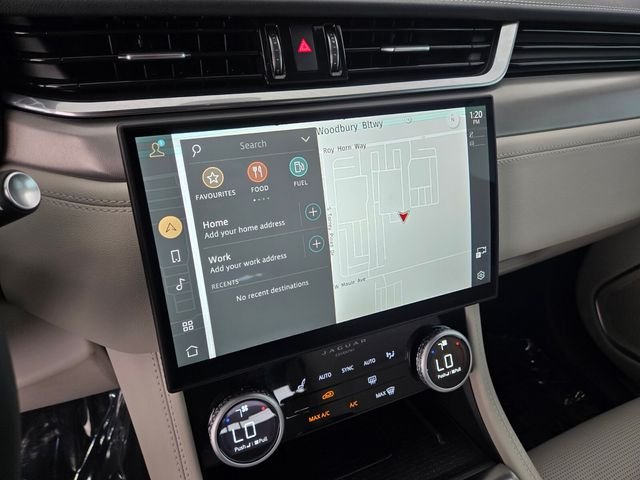 2025 Jaguar F-PACE R-Dynamic S - Photo 22