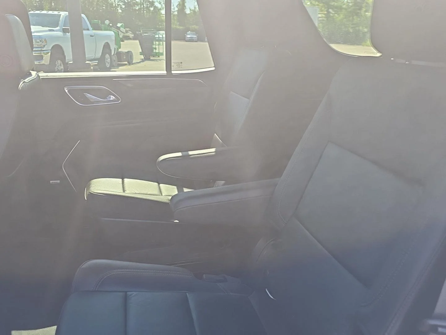 Used 2021 Summit White Chevrolet Z71 image 24