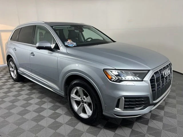 2024 Audi Q7 45 Premium Plus