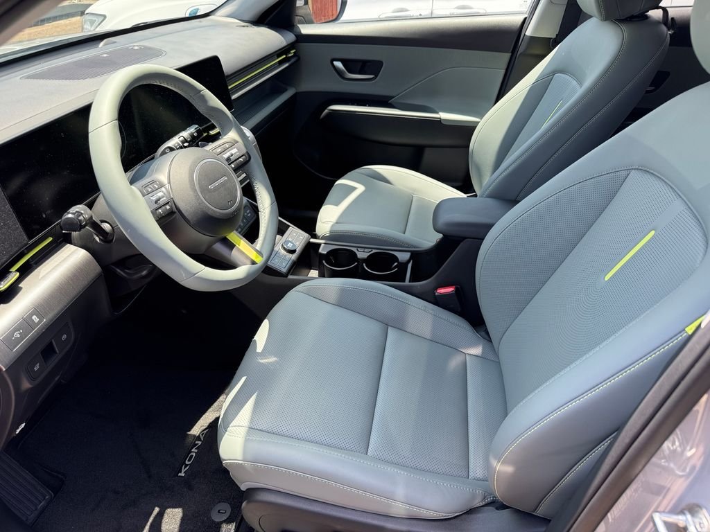 Used 2025 Gray Hyundai Limited image 7
