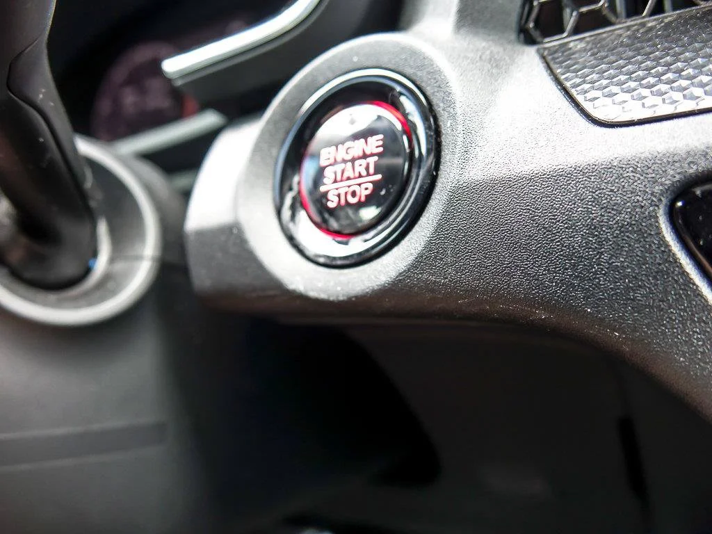 Used 2025 Gray Metallic Honda LX image 18