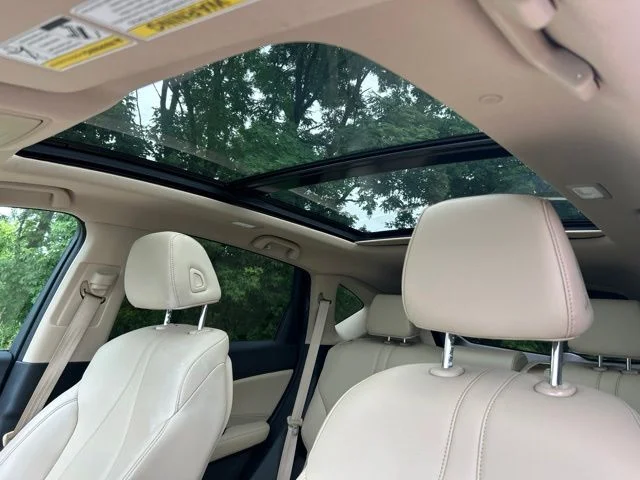 Used 2021  Acura Base image 63