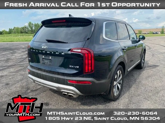 Used 2020 Black Kia SX image 8