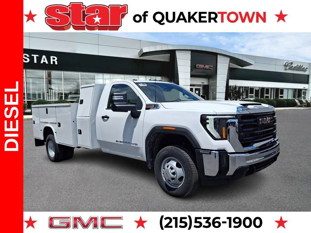 Summit White 2025 GMC Sierra 3500HD Chassis Pickup Truck Four-Wheel Drive 