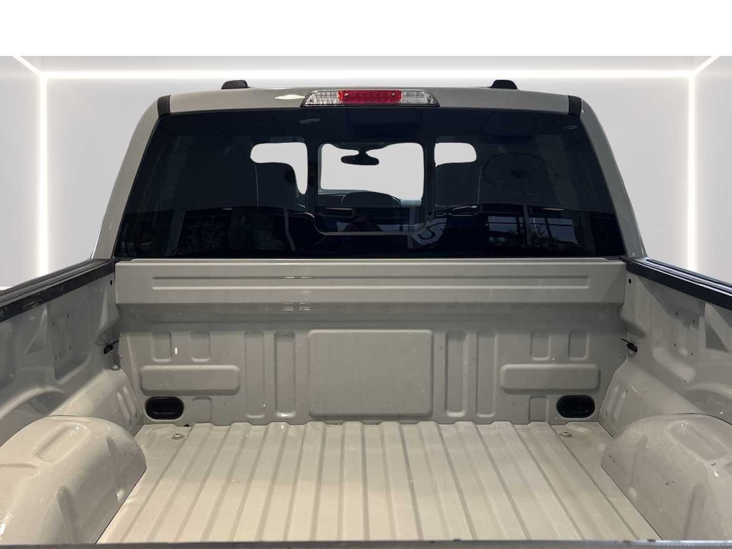 Used 2024 Avalanche Ford LARIAT image 25