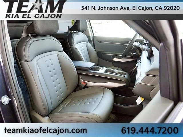 New 2026 Gray Kia Wind image 16