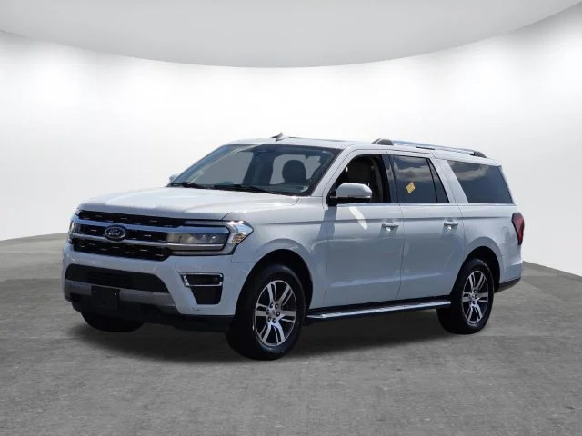 Certified Used 2022 Oxford White Ford Limited image 7