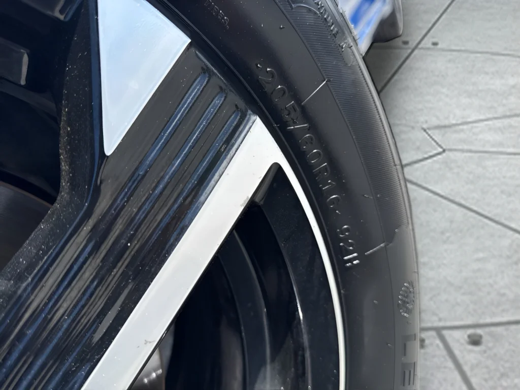 Used 2025 Blue Nissan SV image 33