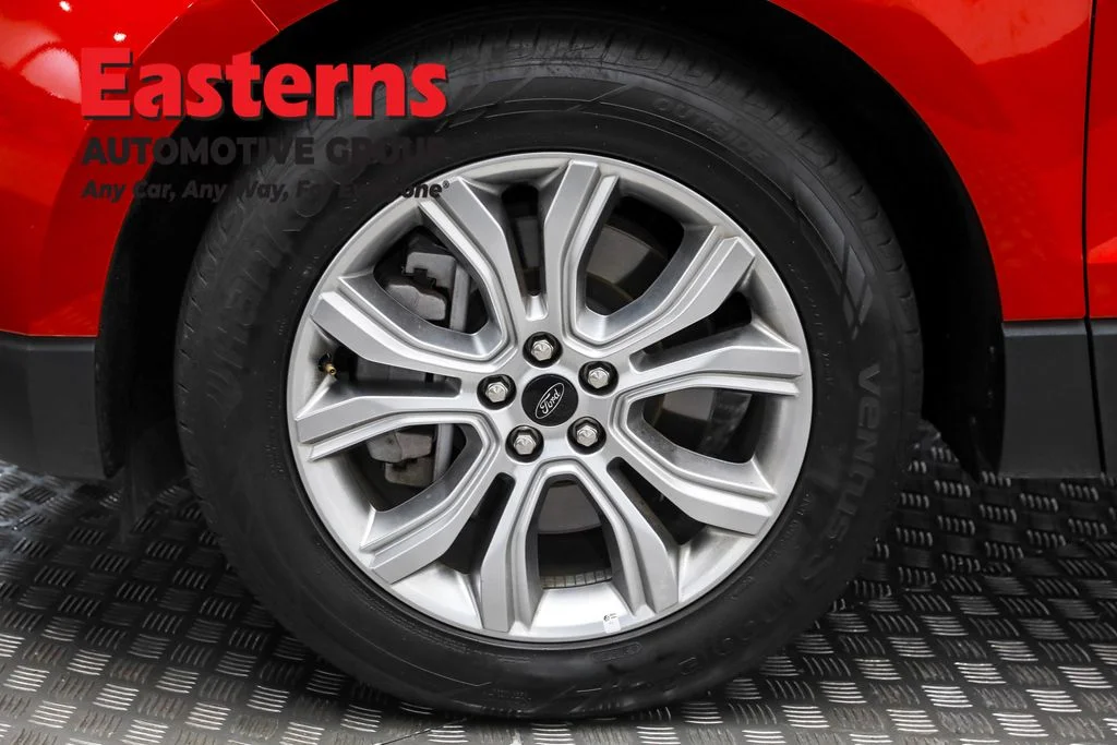 Used 2024 Red Ford Titanium image 32