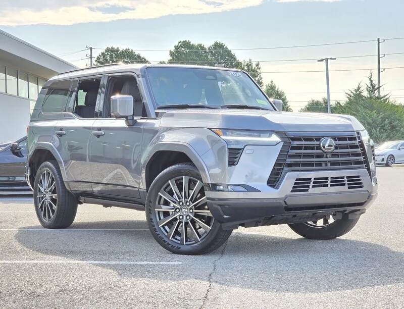 Used 2025 Gray Pearl LEXUS GX 550 LUXURY 4WD image 32