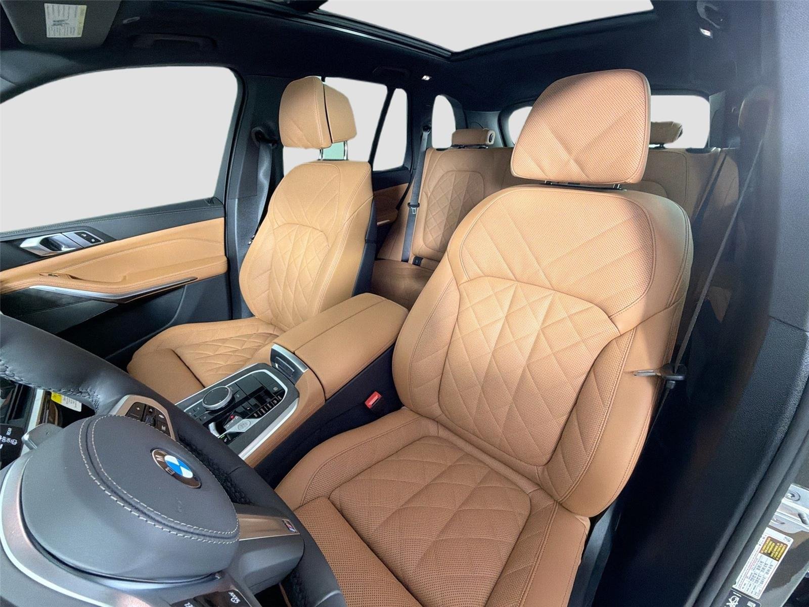 New 2026 Manhattan Green Metallic BMW xDrive40i image 20