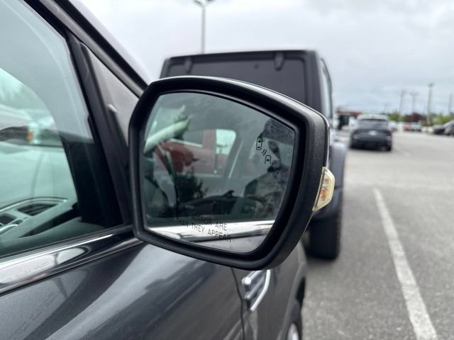 Used 2017 Magnetic Ford Titanium image 14
