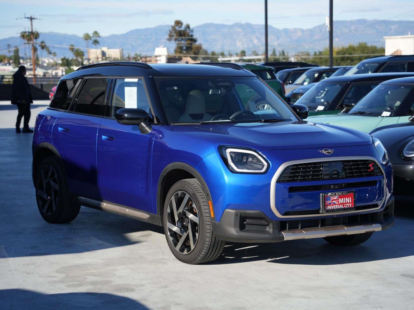 2025 MINI Countryman