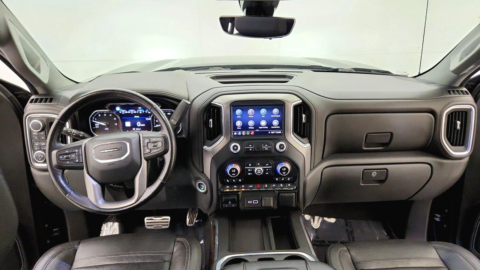 Used 2019 ONYX BLACK GMC Denali image 29