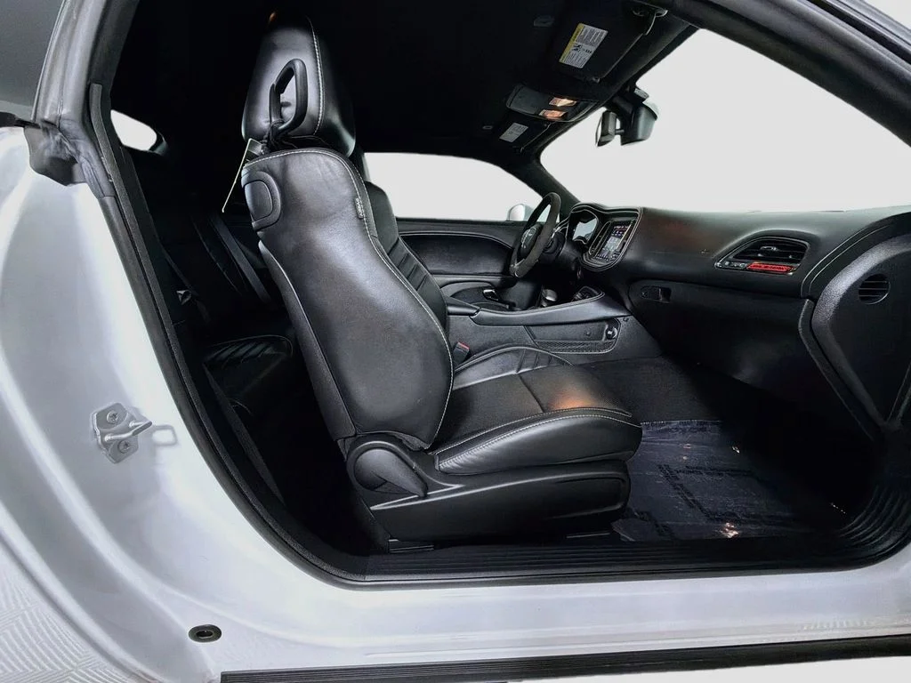 Used 2023 White Dodge SRT Hellcat Widebody image 28