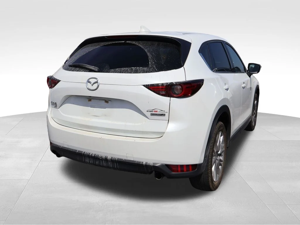 Used 2021 White Mazda Grand Touring image 15
