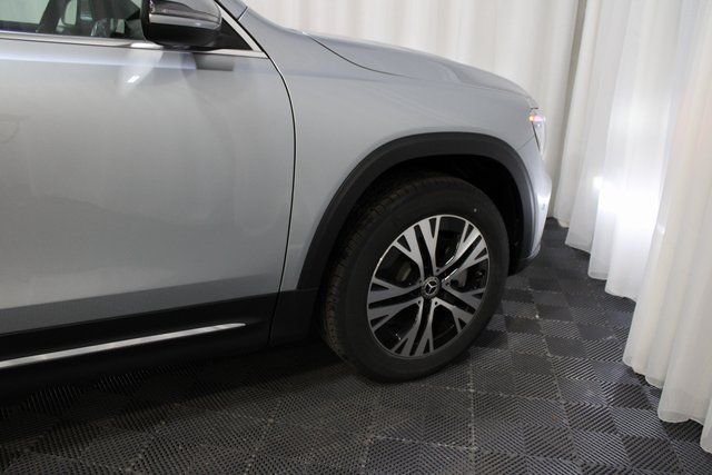 New 2026 Cirrus Silver Metallic Mercedes-Benz GLB 250 image 12