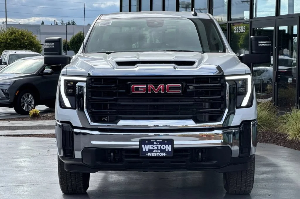 New 2026 Summit White GMC Pro image 6