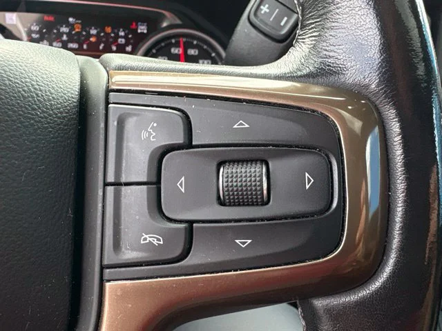 Used 2021 IRIDESCENT PEARL TRICOAT Chevrolet High Country image 32