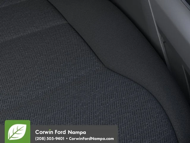 New 2026 Oxford White Ford XLT image 16