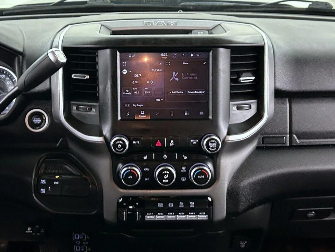 Used 2022 Silver Ram Big Horn image 12