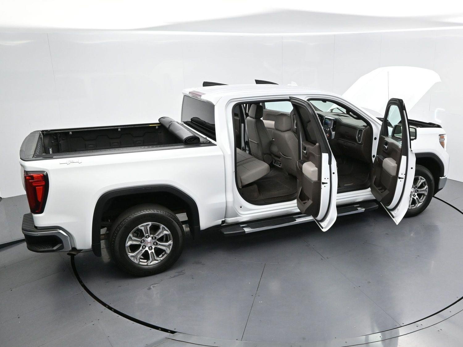 Used 2022 Summit White GMC SLT image 39
