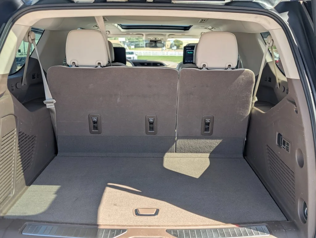 Used 2023 Green GMC Denali image 35