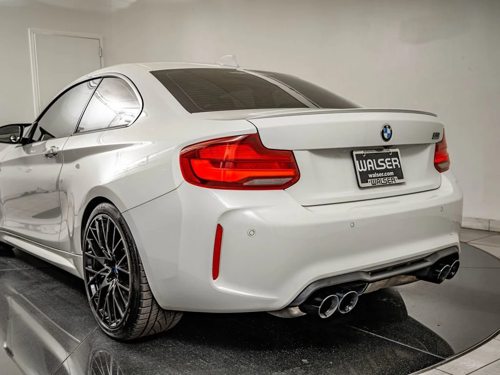 Used 2020 Alpine White BMW Competition image 22