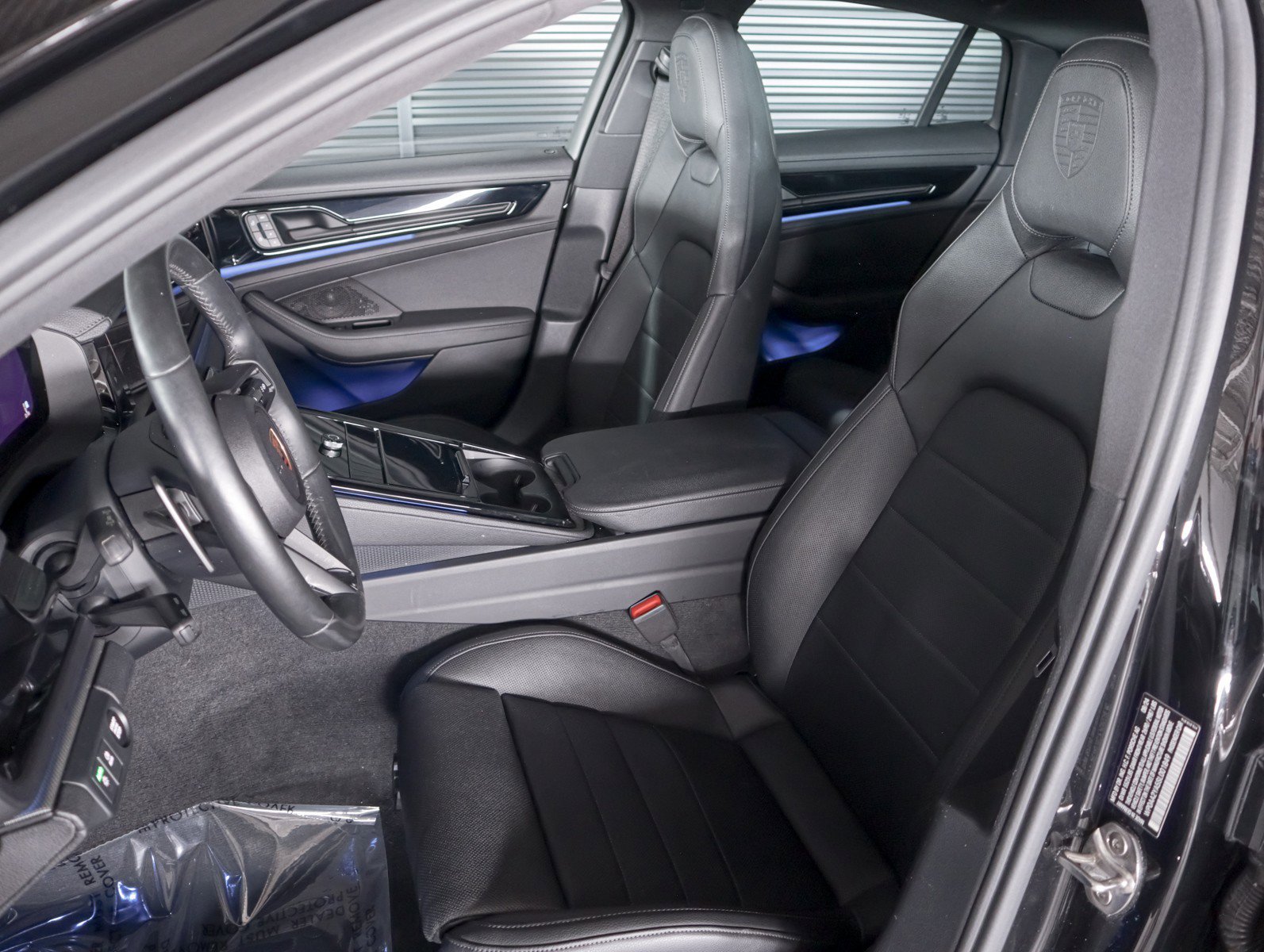 Used 2025 Black Porsche  image 5