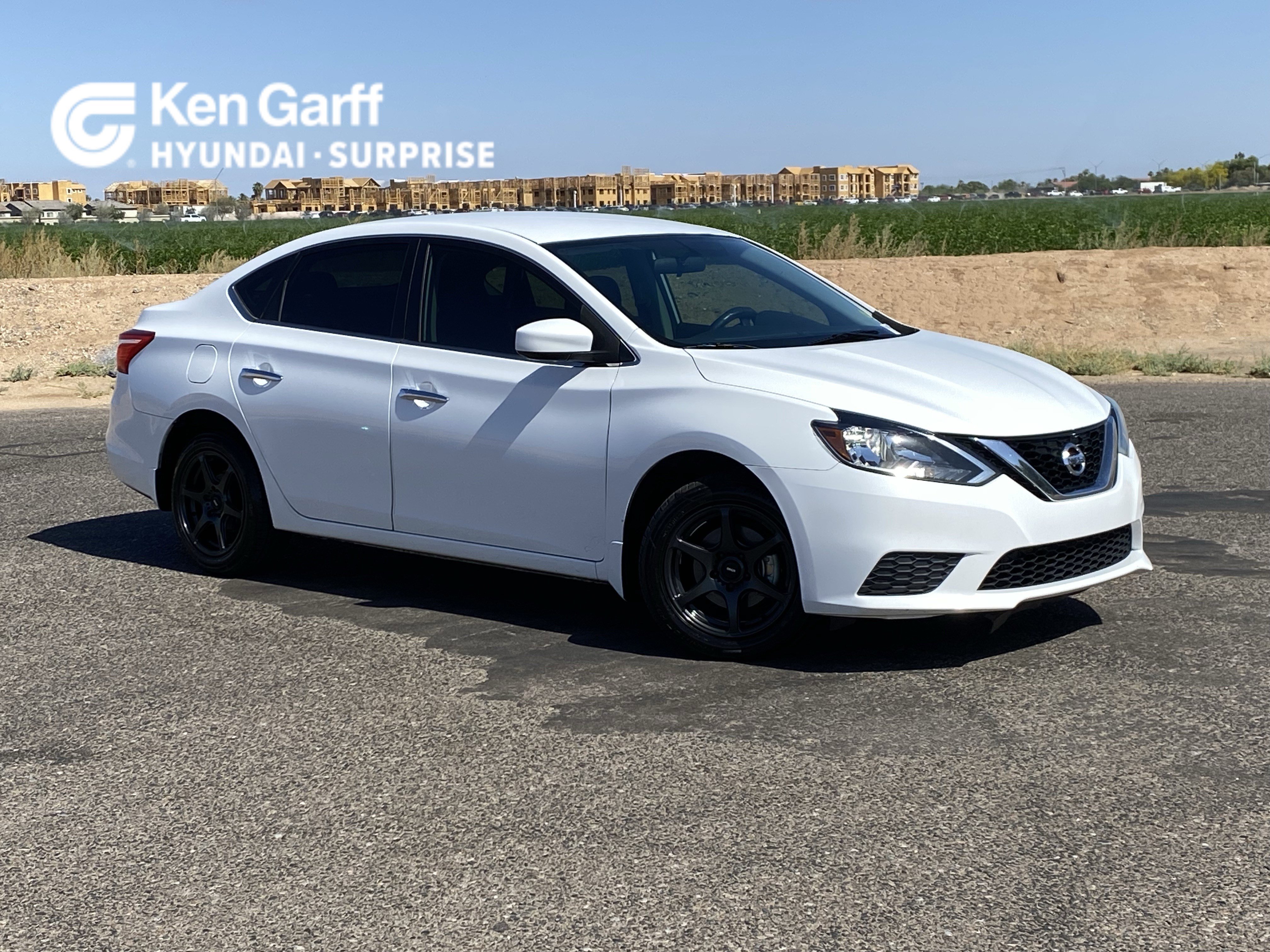2019 Nissan Sentra S M/T's photo