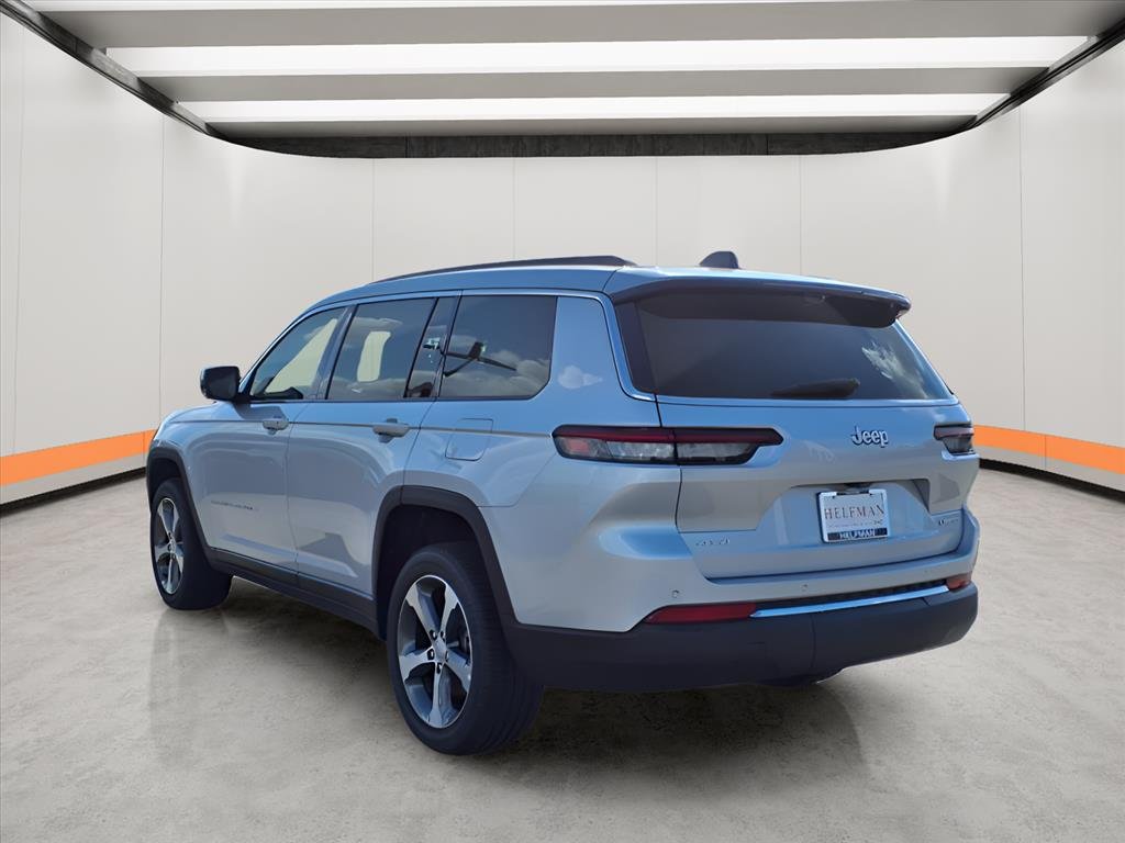 New 2025 Silver Zynith Exterior Paint Jeep Limited image 5