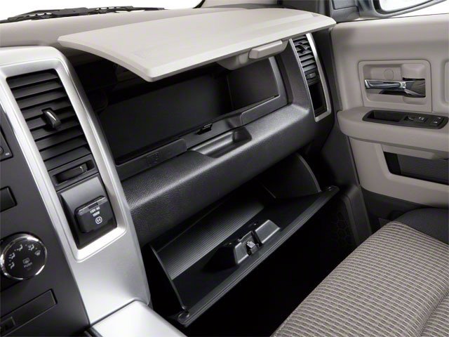 Used 2010 Deep Water Blue Pearl Dodge SLT image 19