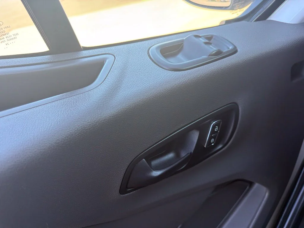 Used 2024 Oxford White Ford XLT image 21