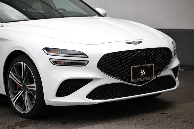 Used 2025 Alta White Genesis 3.3T Sport Advanced image 2