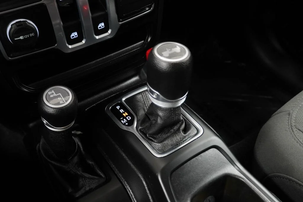 Certified Used 2020 Black Jeep Sport S image 32