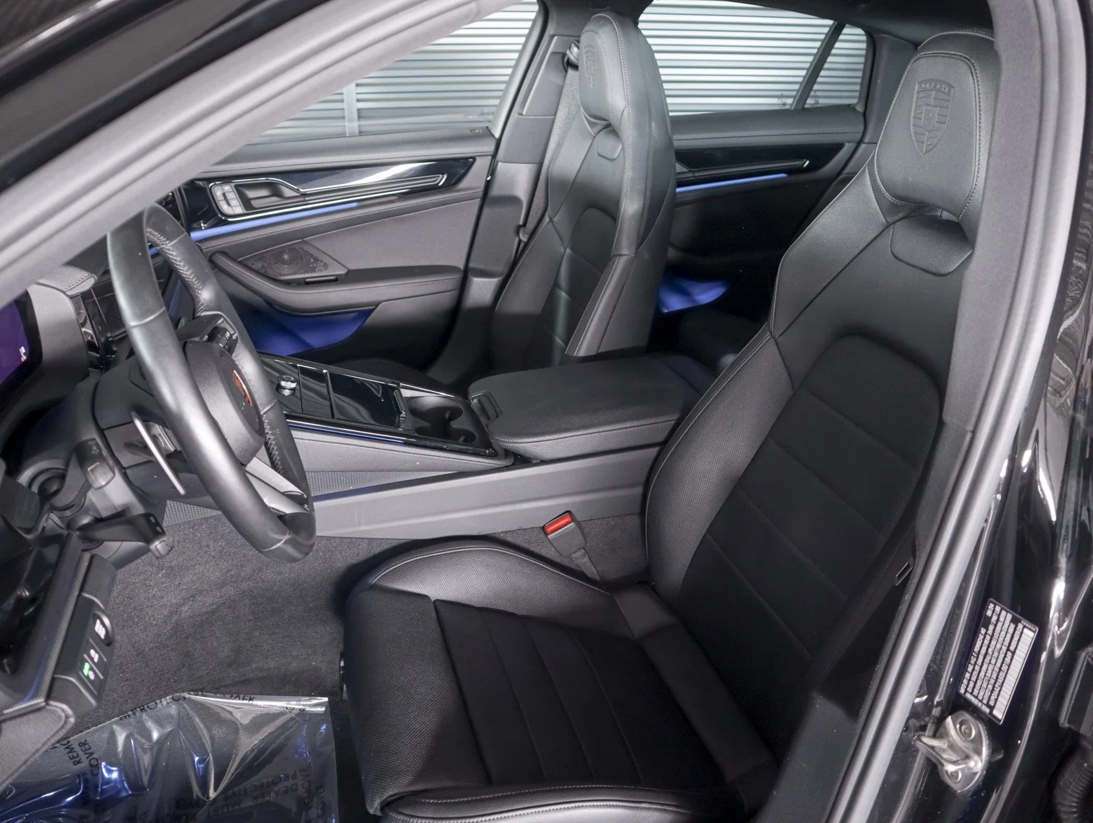 Used 2025 Black Porsche  image 5