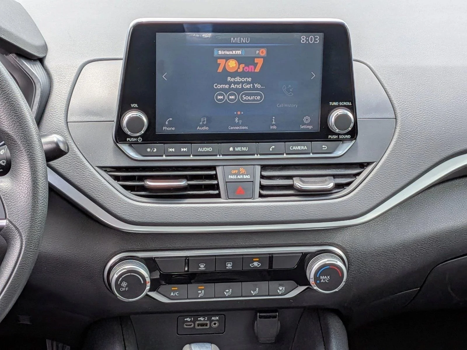 Used 2020 Glacier White Nissan 2.5 S image 13