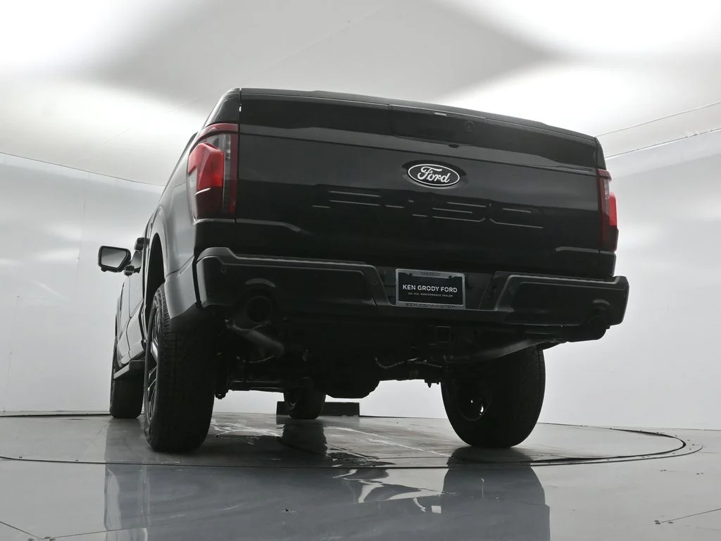 New 2026 Agate Black Metallic Ford XLT image 46