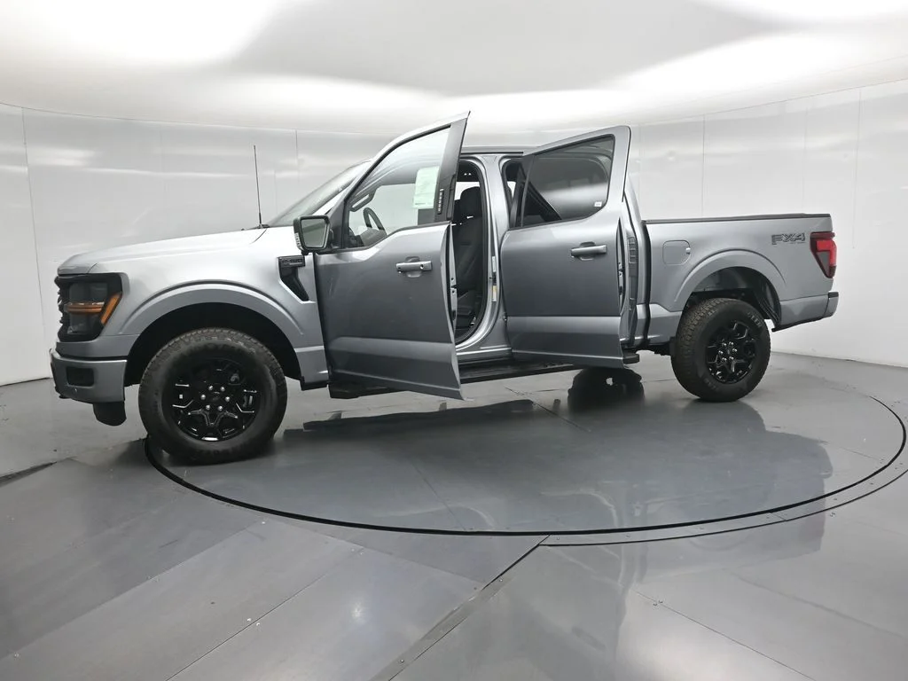 New 2026 Iconic Silver Metallic Ford XLT image 32