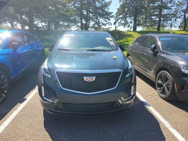 2024 Cadillac XT5 AWD Sport's photo