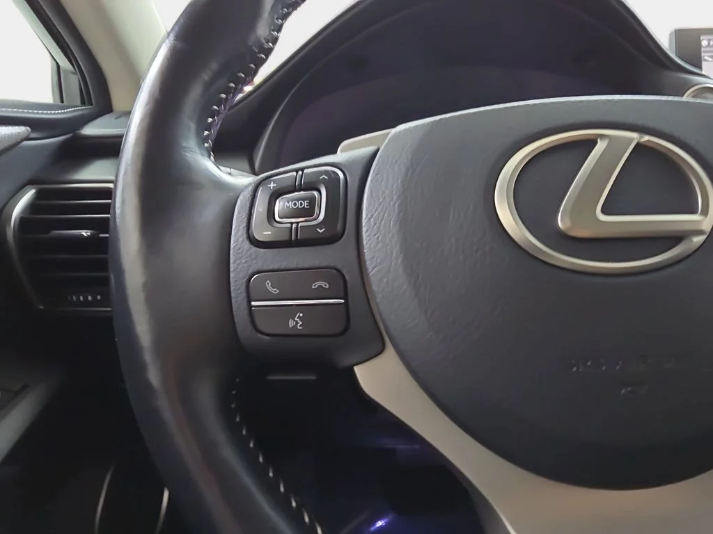 Used 2017 Silver Lexus 200t image 20