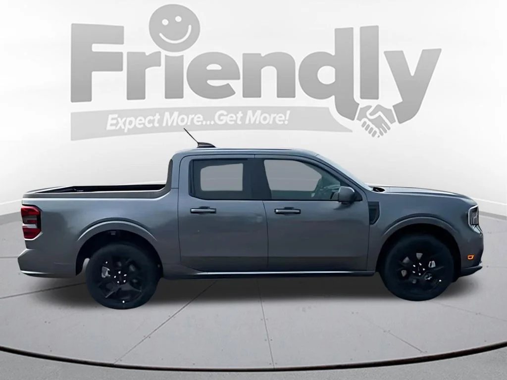 New 2025 Carbonized Gray Metallic Ford Lobo™ image 4