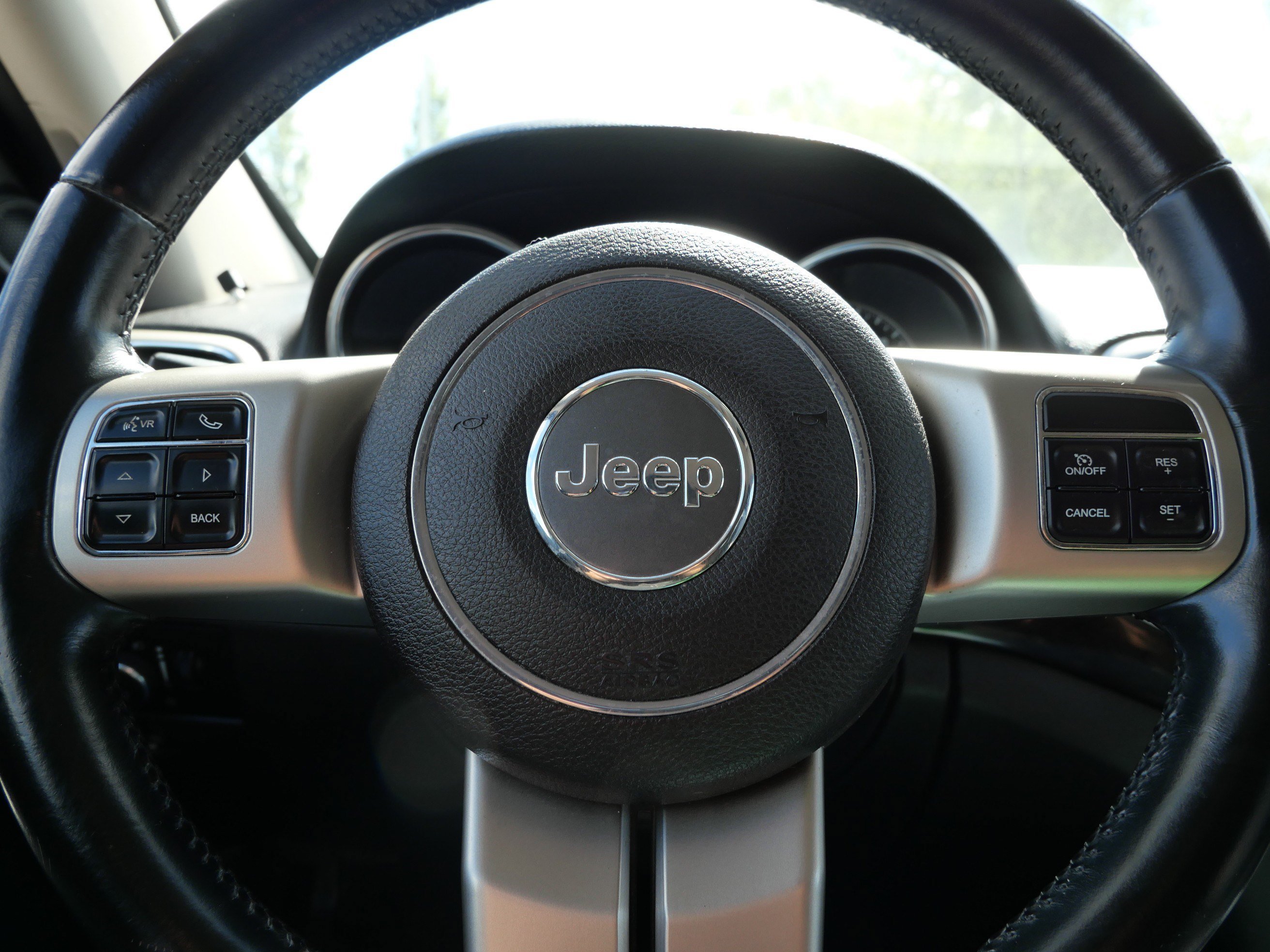 Used 2011 Brilliant Black Crystal Pearl Jeep Laredo image 25
