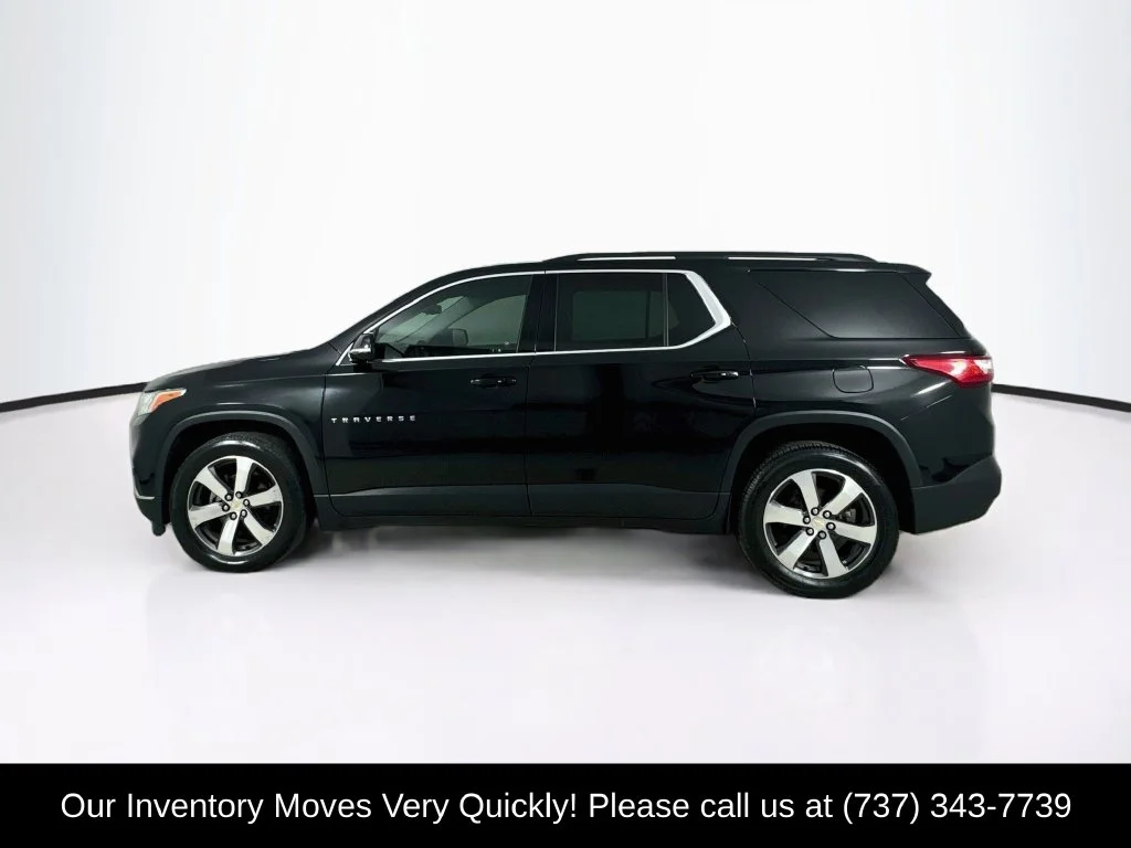 Used 2019 Mosaic Black Metallic Chevrolet 3LT image 4